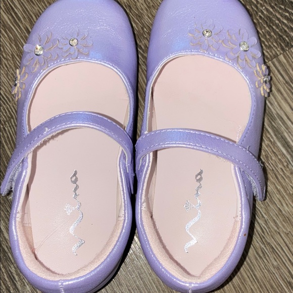 Nina Lavender daisy girl Dress Shoes with Floral Accents size 8 - Picture 4 of 5